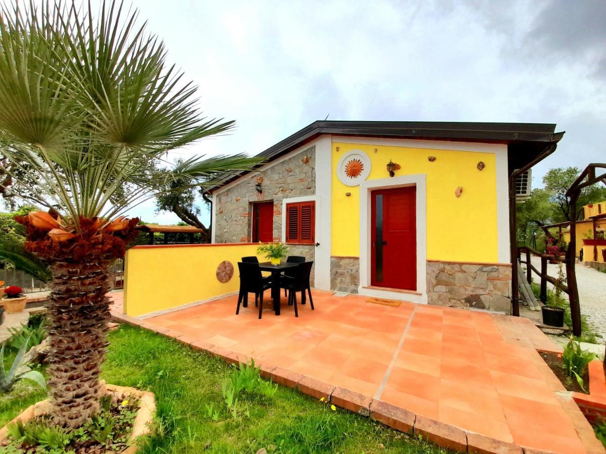 מרינה די קמרוטה Parco Esmeralda - Family Residence E Breakfast מראה חיצוני תמונה