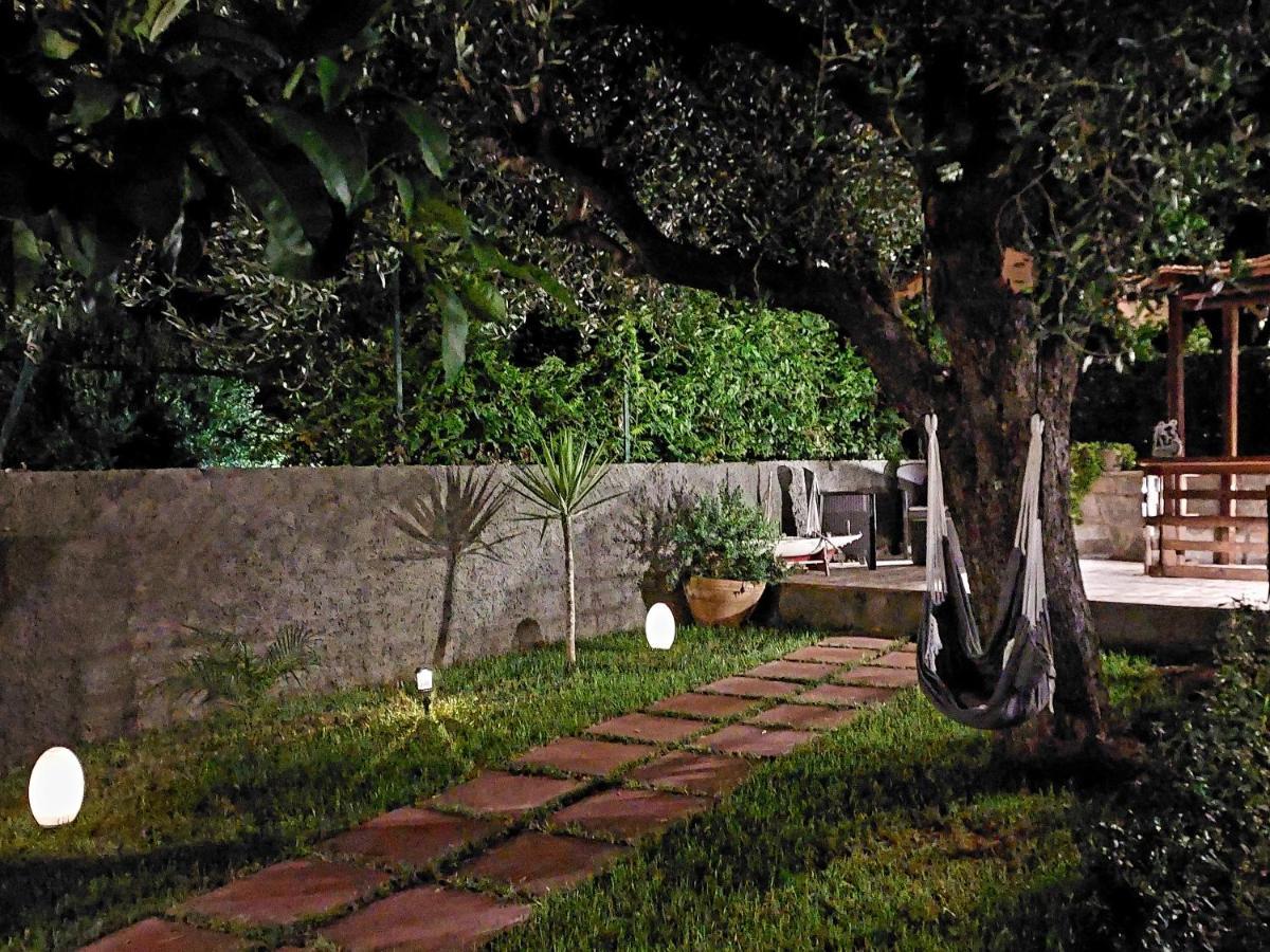 מרינה די קמרוטה Parco Esmeralda - Family Residence E Breakfast מראה חיצוני תמונה